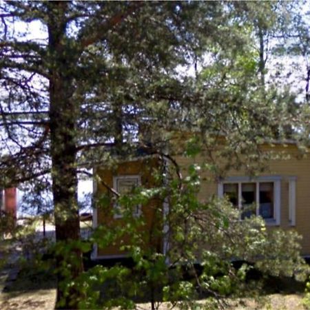 Old Finnish Lakeside Cottage With Sauna Оулу Екстериор снимка
