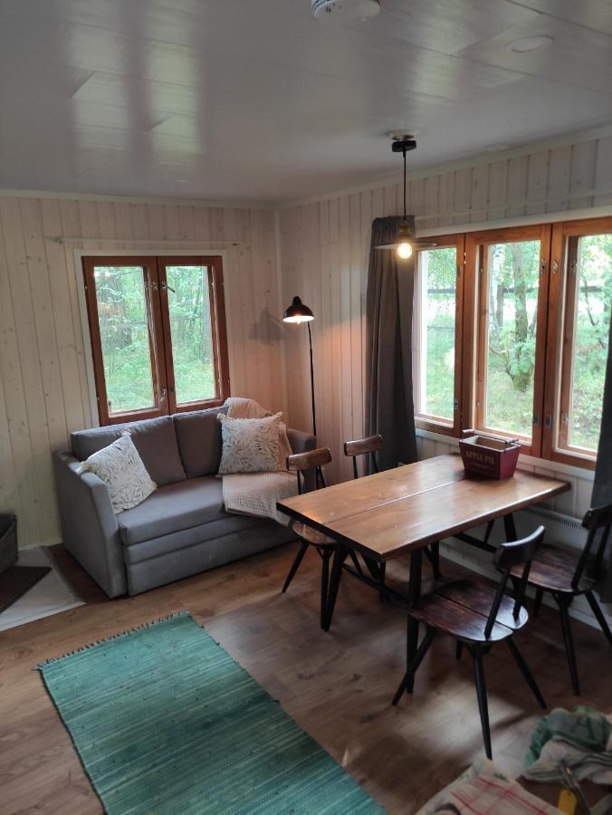 Old Finnish Lakeside Cottage With Sauna Оулу Екстериор снимка